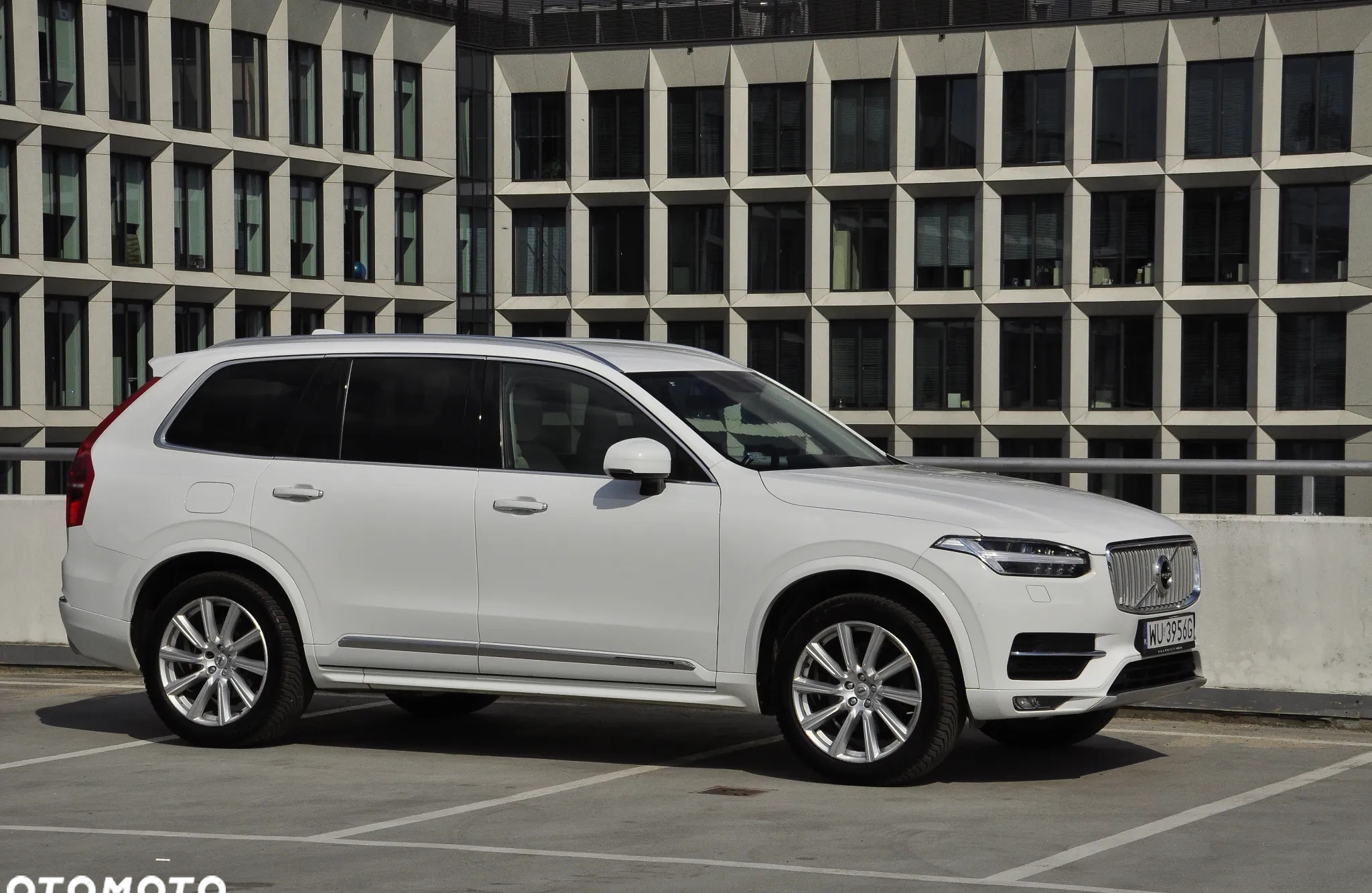 Volvo XC 90 cena 160000 przebieg: 198450, rok produkcji 2018 z Warszawa małe 67